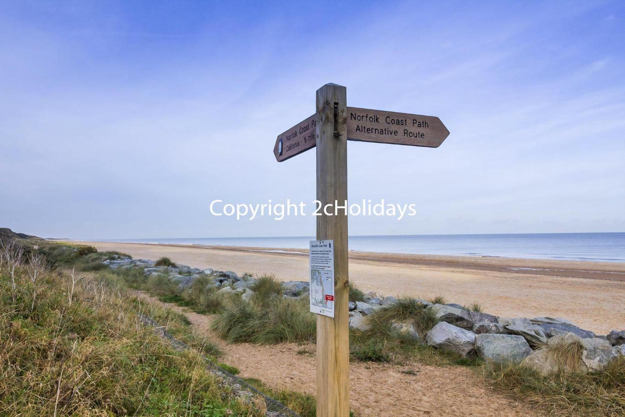 Lovely 8 Berth Caravan Nearby Scratby Beach In Norfolk Ref 50021F Great Yarmouth Exterior photo